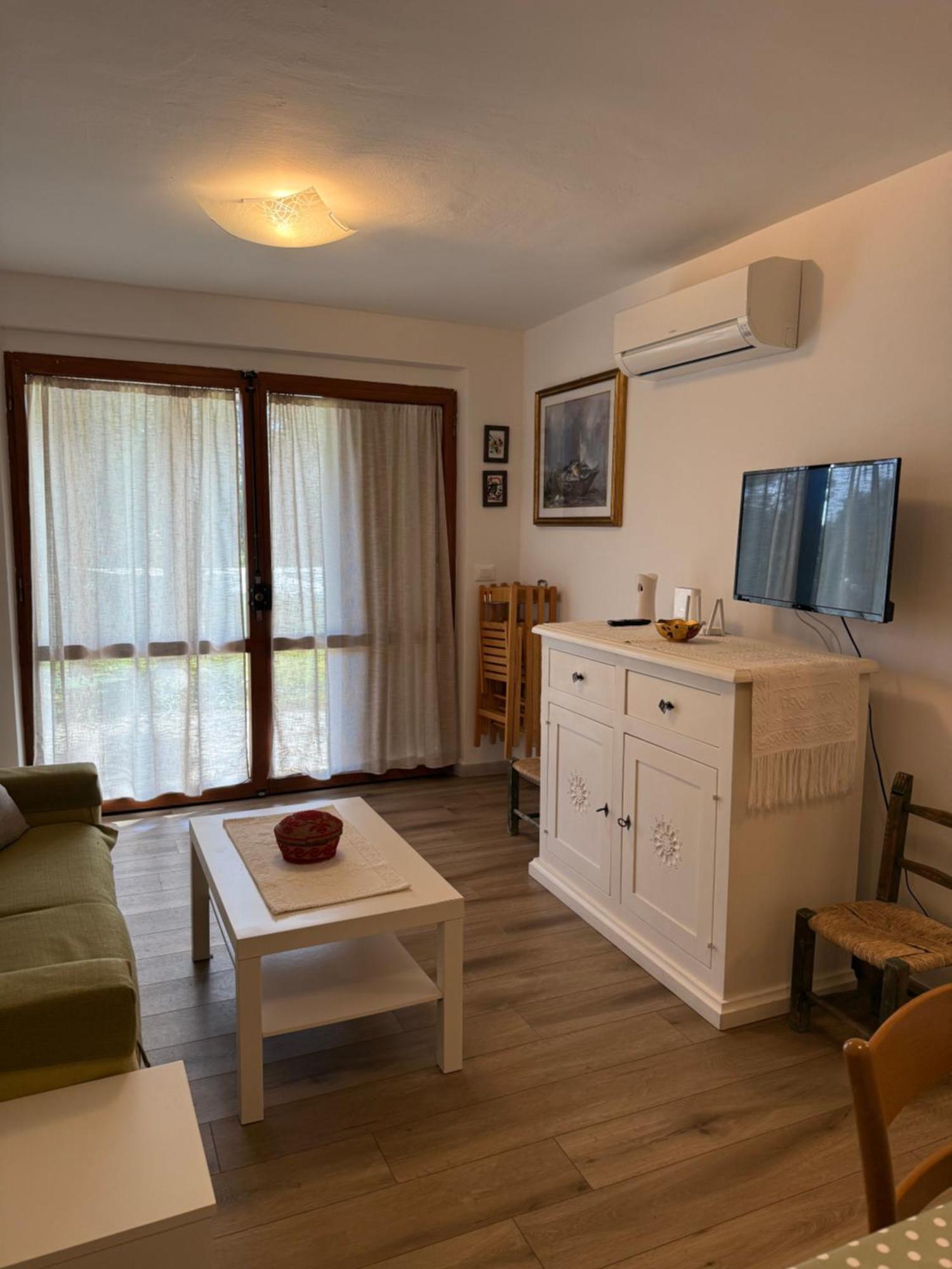 Casa Donatella, In Riva Al Mare! Villa Cala Liberotto Exteriör bild