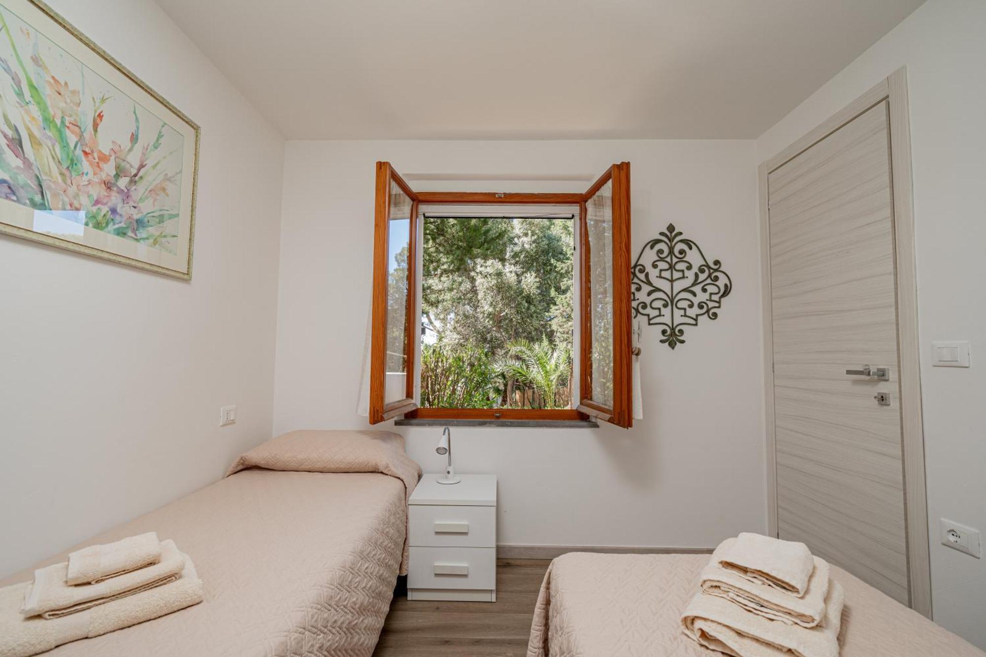 Casa Donatella, In Riva Al Mare! Villa Cala Liberotto Exteriör bild