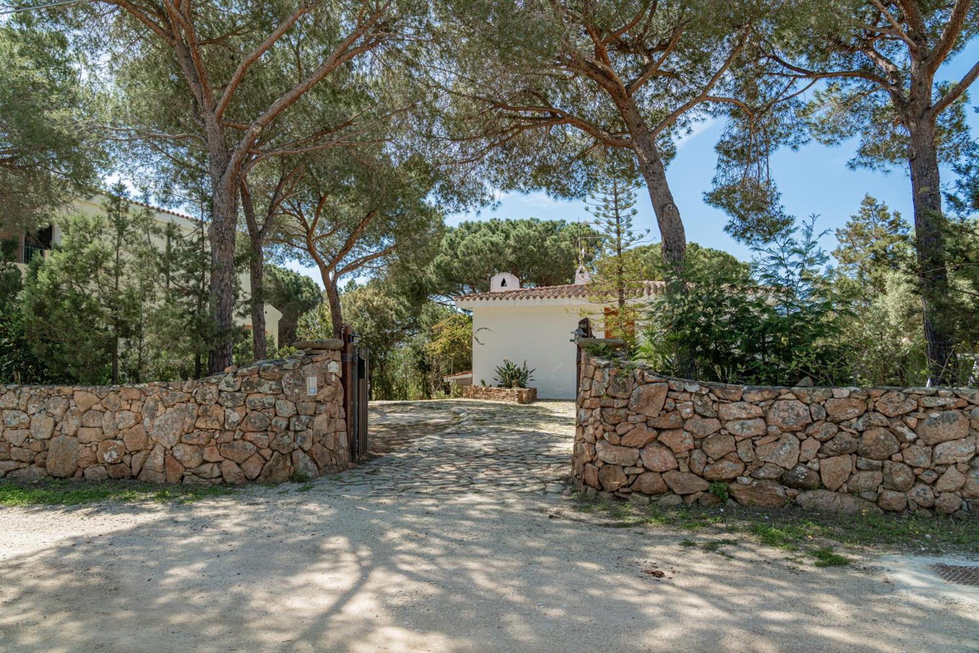 Casa Donatella, In Riva Al Mare! Villa Cala Liberotto Exteriör bild
