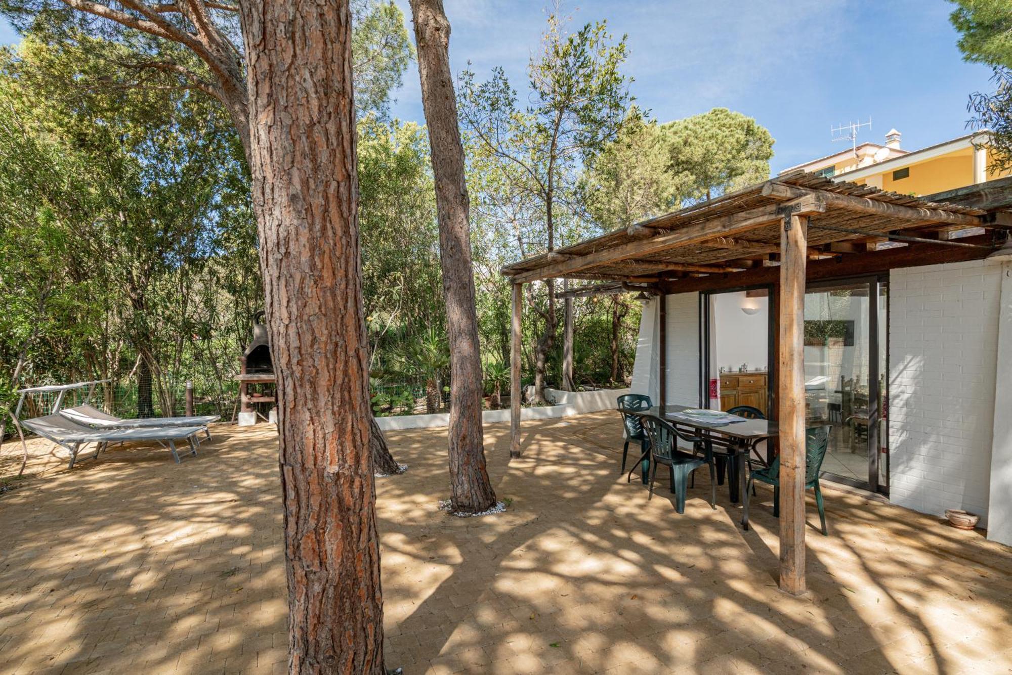 Casa Donatella, In Riva Al Mare! Villa Cala Liberotto Exteriör bild