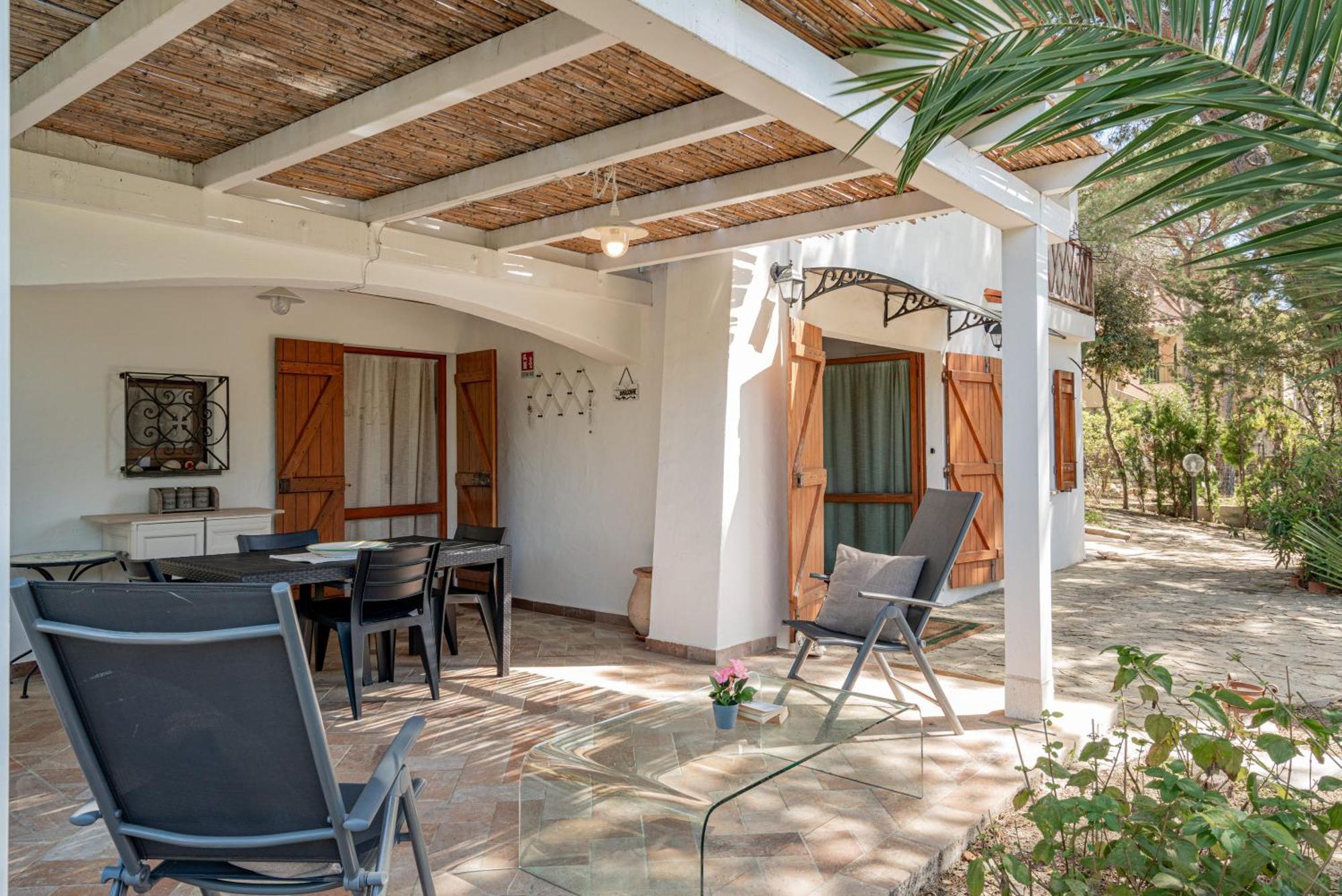 Casa Donatella, In Riva Al Mare! Villa Cala Liberotto Exteriör bild