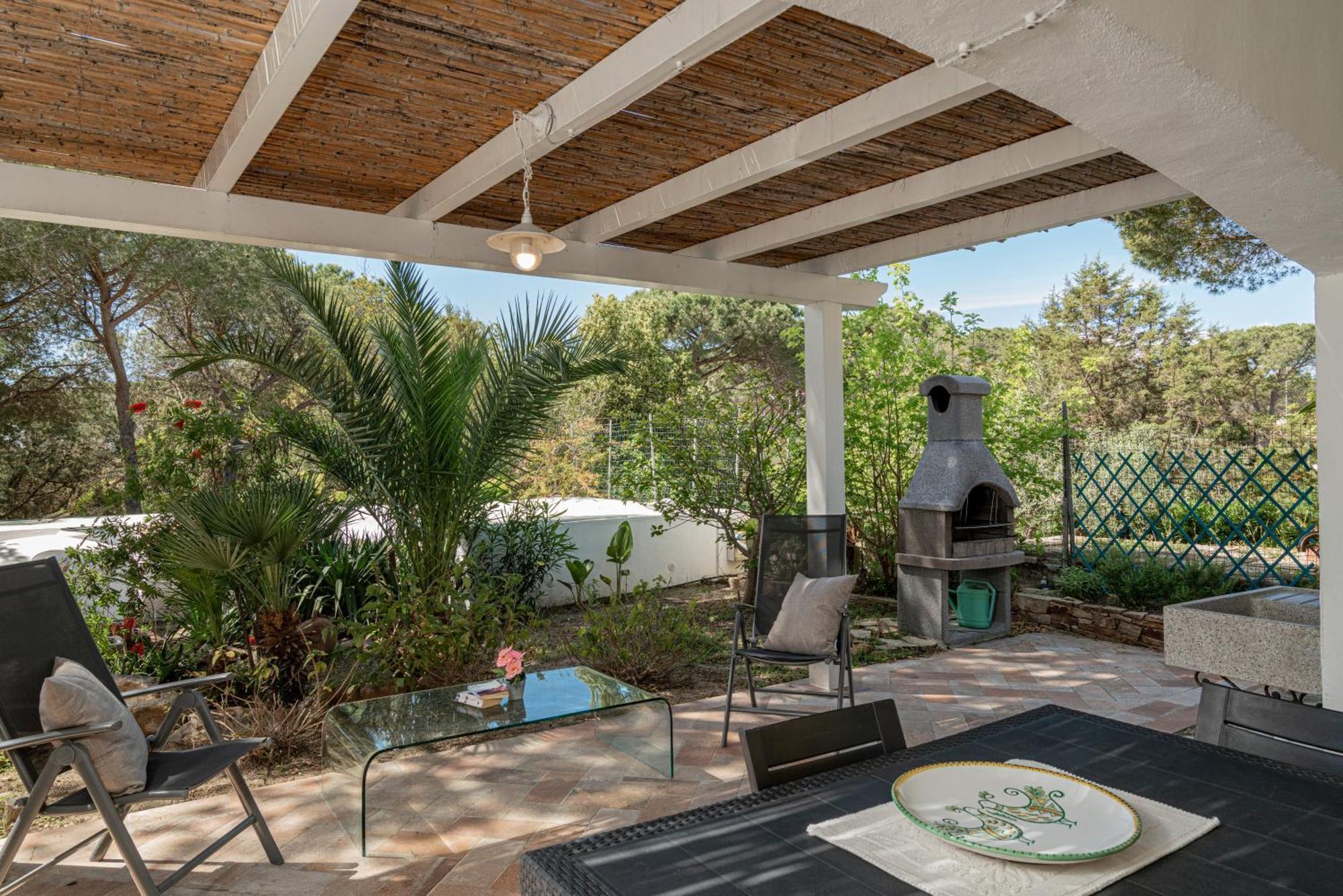Casa Donatella, In Riva Al Mare! Villa Cala Liberotto Exteriör bild