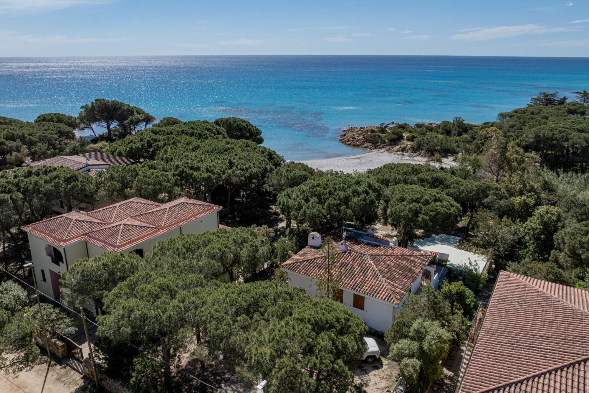 Casa Donatella, In Riva Al Mare! Villa Cala Liberotto Exteriör bild